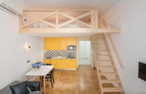 Apartment Mordecai 12 By Adrez Prag
